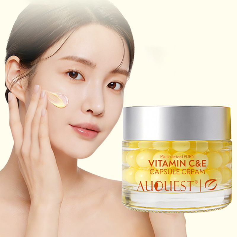 Vitamin C Serum - AUQUEST Krem w kapsułkach z witaminami