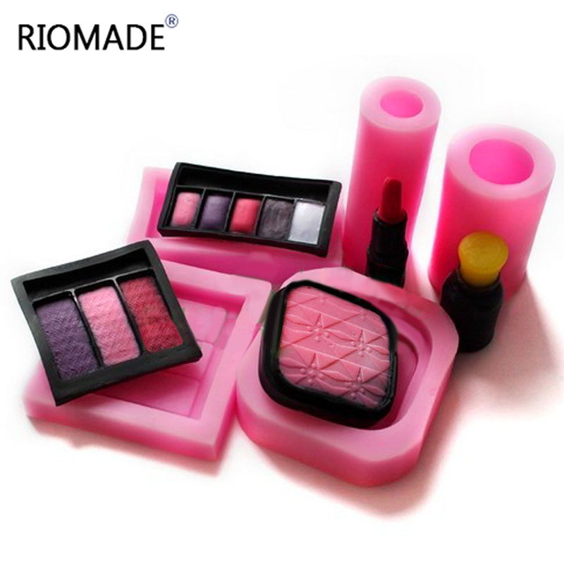 Lip Balm - Narzędzia do makijażu, szminka, lakier do